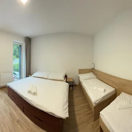 Vlčice 107, Pec pod Snezkou