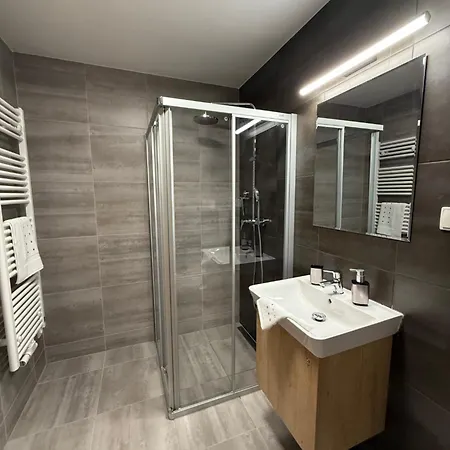Vlčice 107, Apartamento *